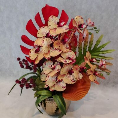 ARRANJO COM ORQUÍDEAS PHALEANOPSIS
